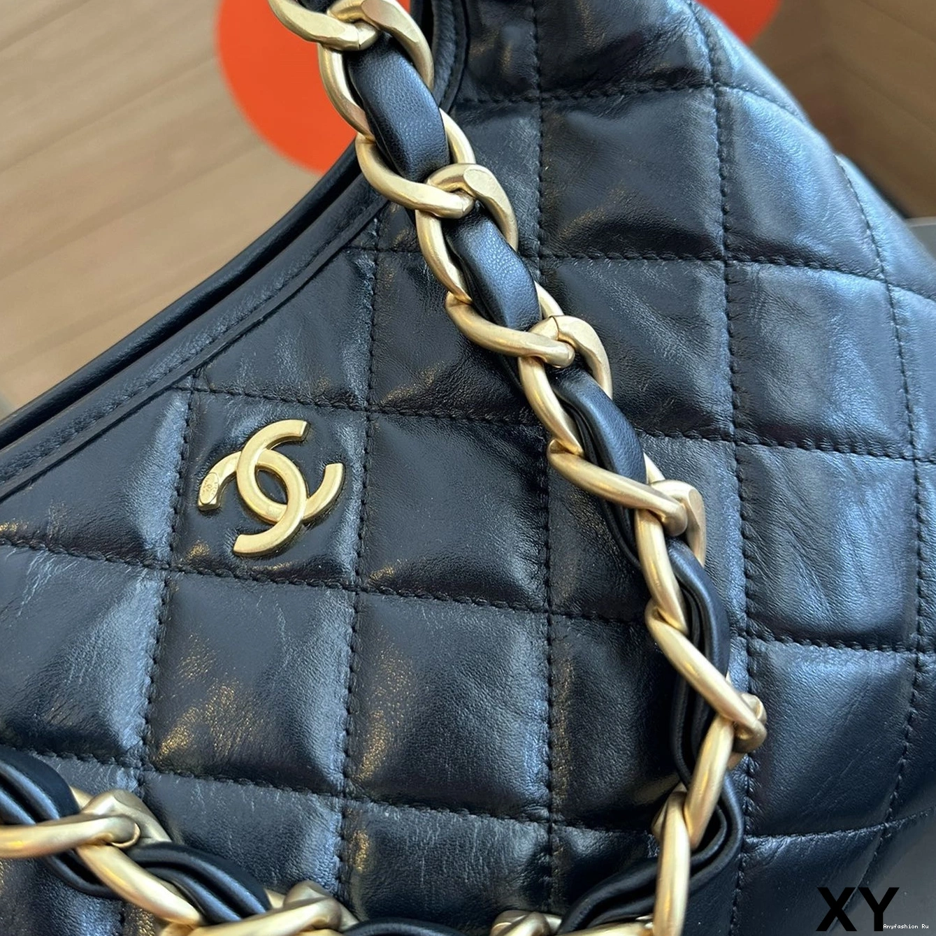 Women 395 Chanel Sleek Handbags For 1210